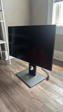 Dell flat panel monitor
