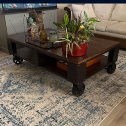 Industrial Style Coffee Table W/wheels