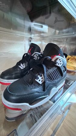 Jordan 4
