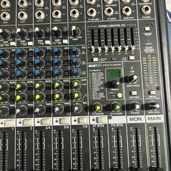 Mixer Mackie 8 Channels