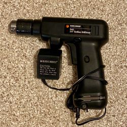 Black & Decker 3/8” Cordless Drill/Driver