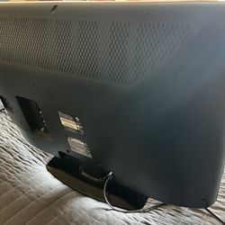 Television 32”