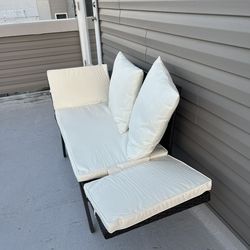 outdoor wicker loveseat sofa w/ cushions – balcony/patio – pickup only