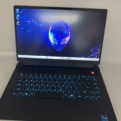 Alienware M15 R6 Intel Core i7-11800H 2.3GHz 1TB 