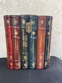 *Home Goods 3 Bottle Holder*