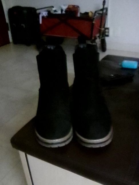 Black Mens Boots (Size 9.5) Brand New 