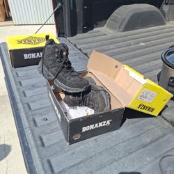 Boots Size 7