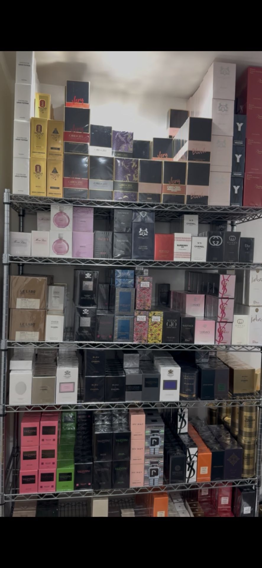 colognes and perfume