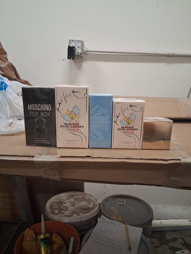 Marc Jacob's & Dolce & Gabbana