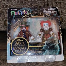 Disney Minimates Mad Hatter And Red Queen Figures 