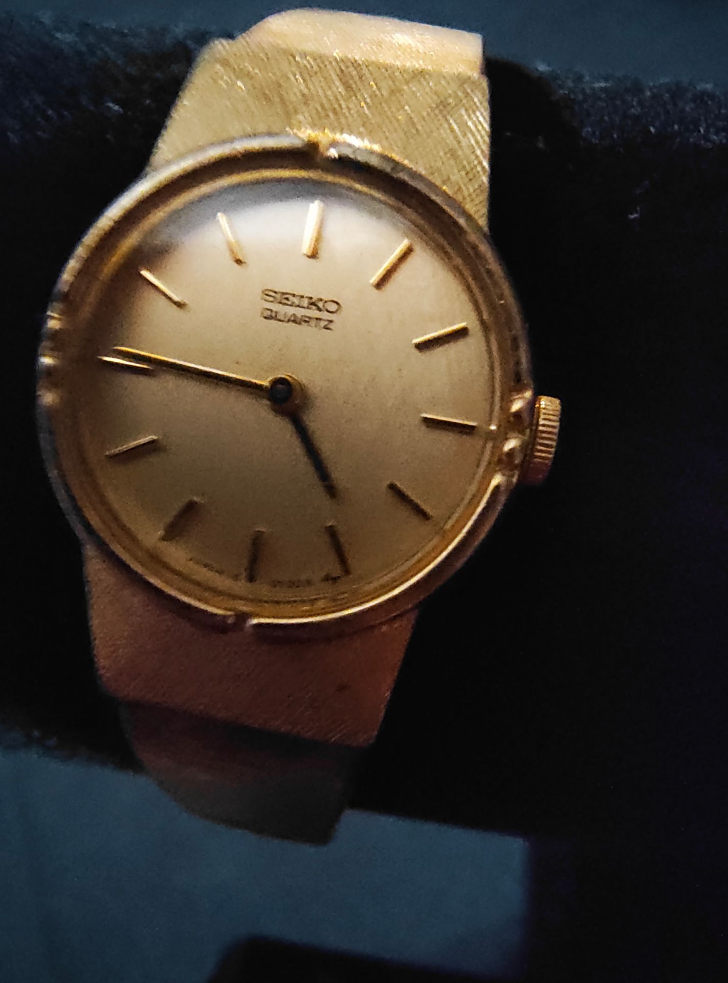 Gold toned Seiko antique women's watch