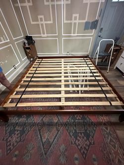 King size solid wood platform bed