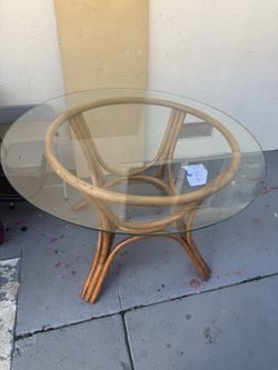Round table