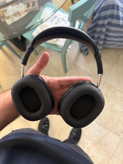 AirPod Pro Max