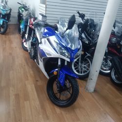 Motora Color Azul Motor 200cc Nueva Automática 