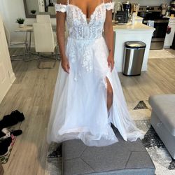 Weddings Dress 
