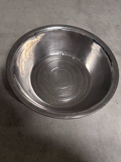 Huge bowl for sale only $35