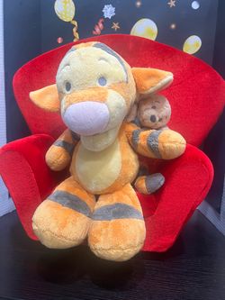 DISNEY BABIE TIGGER & BABIE ROO15 INCH SOFT PLUSH - Excellent condition