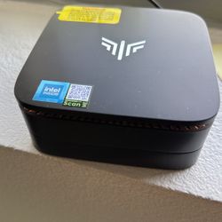 Mini Desktops Windows 11 Pro