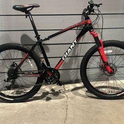 Giant Mountain Bike