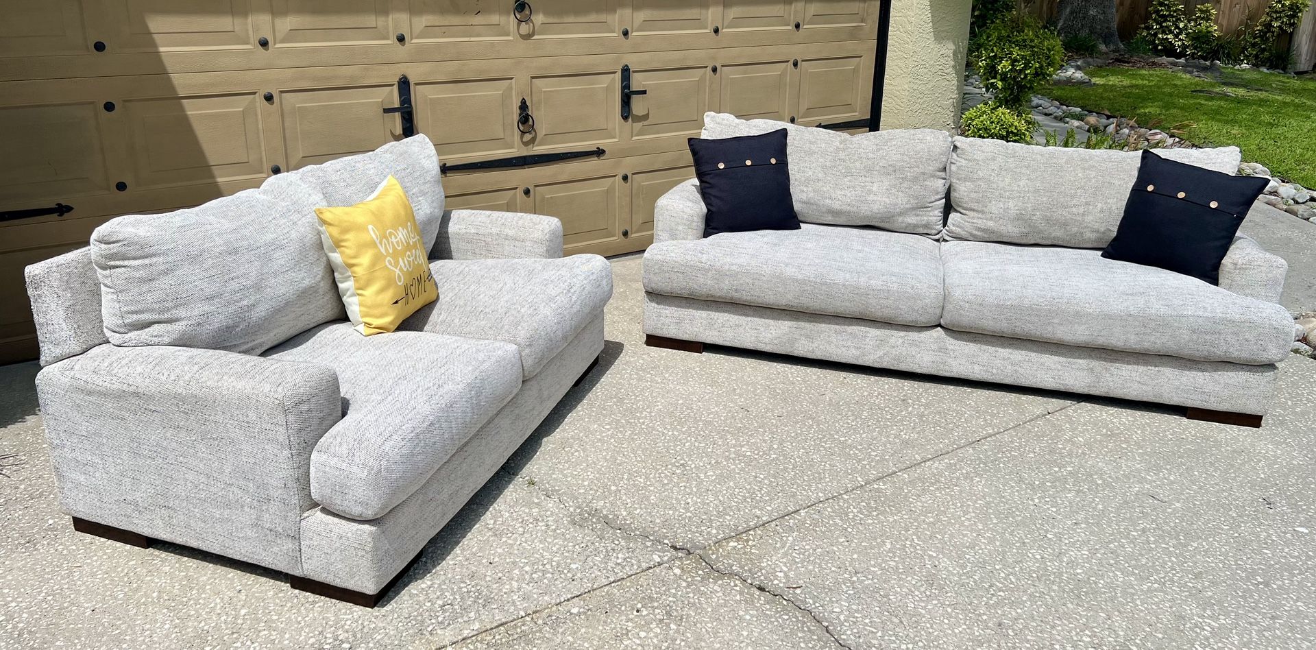 Sofa & Loveseat Set
