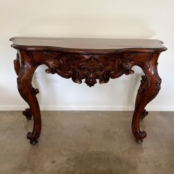 Traditional Ralph Lauren FrenCh carved wood console Credenza table