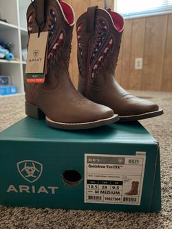 New Ariat Boys Boots