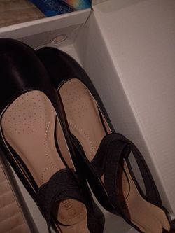 Dress shoes size 75