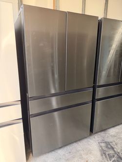 French Door Refrigerator with Bottom Freezer Drawers