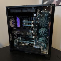 Maingear Custom Watercool Gaming Computer with 4090 and 7800X3D