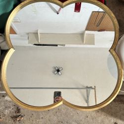 Clover Frame Mirror