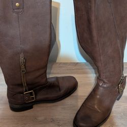 Brown leather Aresoles knee high boots