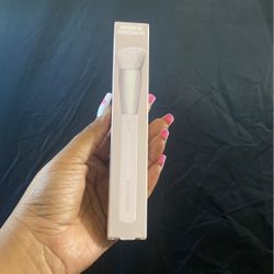 Kylie Foundation Brush