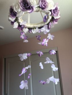 Flower crib mobile