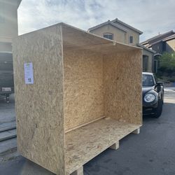 Crates and plywood 