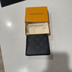 Louis Vuitton Black Men’s Wallet