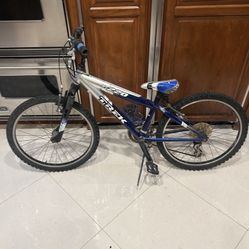 Trek 220 Mountain Mt. Bike 24” Rims