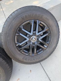 Rines de Toyota tundra cremax 2023