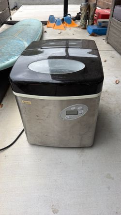 Cube ice maker