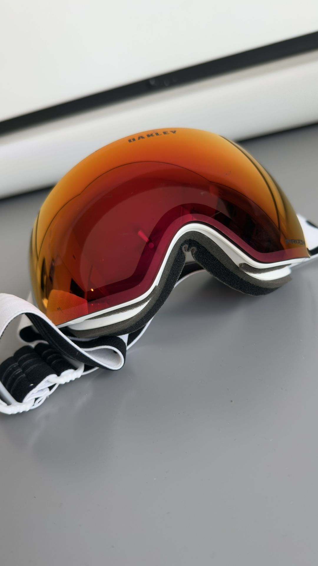 Oakley Flight Deck M Prizm Goggles Torch Iridium White