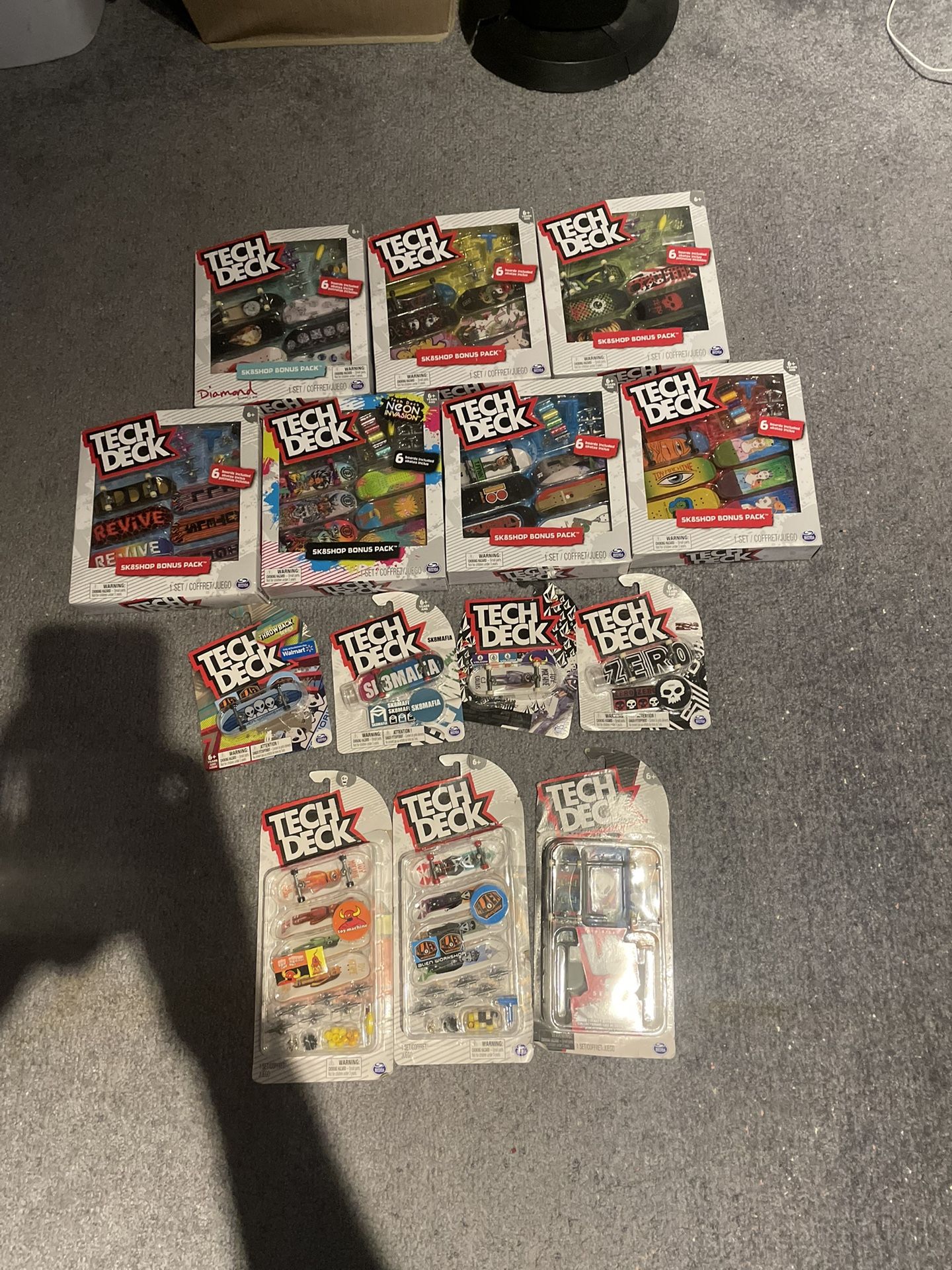 14 Total Tech Deck Items