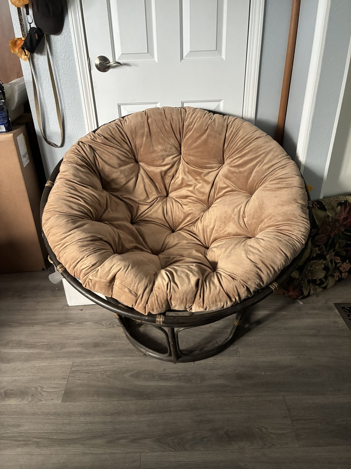 Papasan Chair