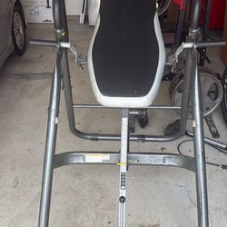 Inversion table