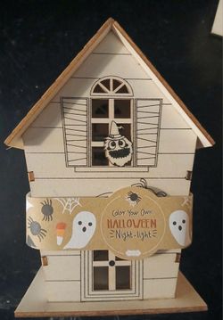 Mud Pie Brand Color Your Own Halloween Night LightI am selling 3 Brand New Mud Pie Brand Color Your Own Halloween Night Light.