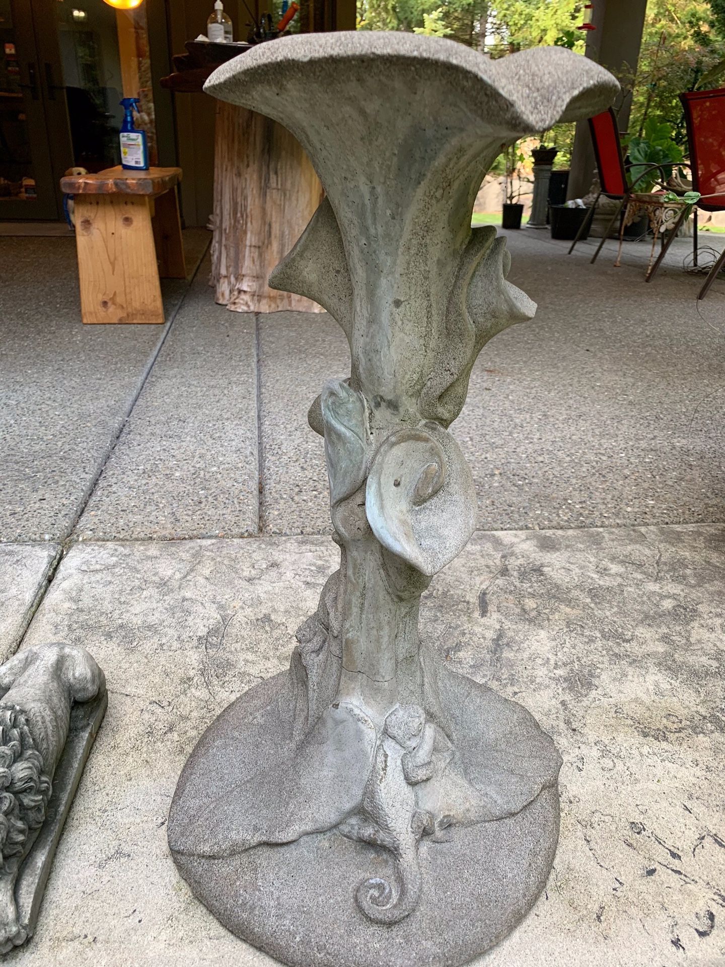 Concrete water fountain