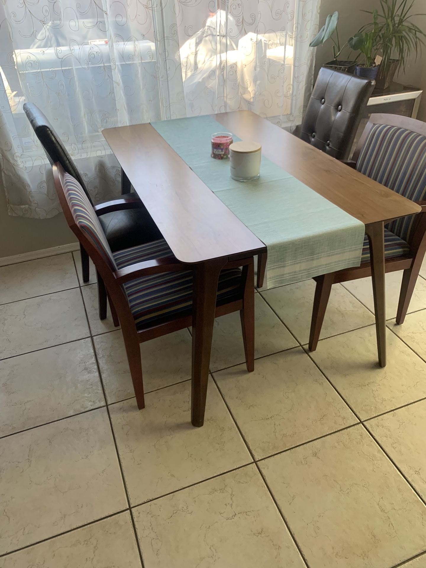 Dining Table and 4 Chairs