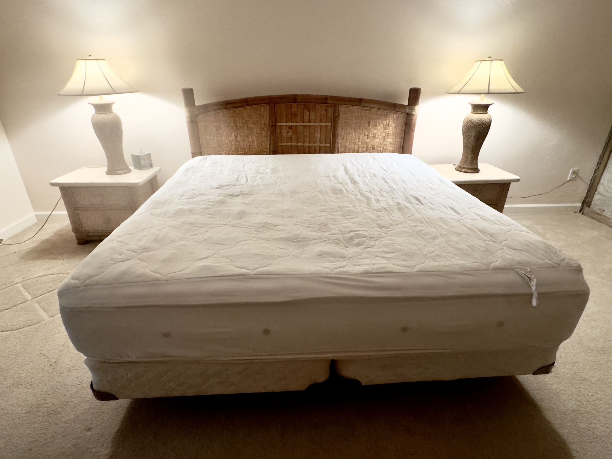 Solid Wood king Bedroom Set
