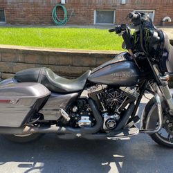 2014 Harley Davidson Street Glide Special
