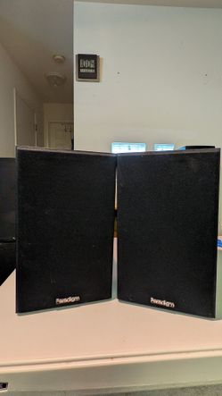Paradigm Bookshelf Speakers – Warm Clean Sound | Moving Sale | Bundle Deals Available