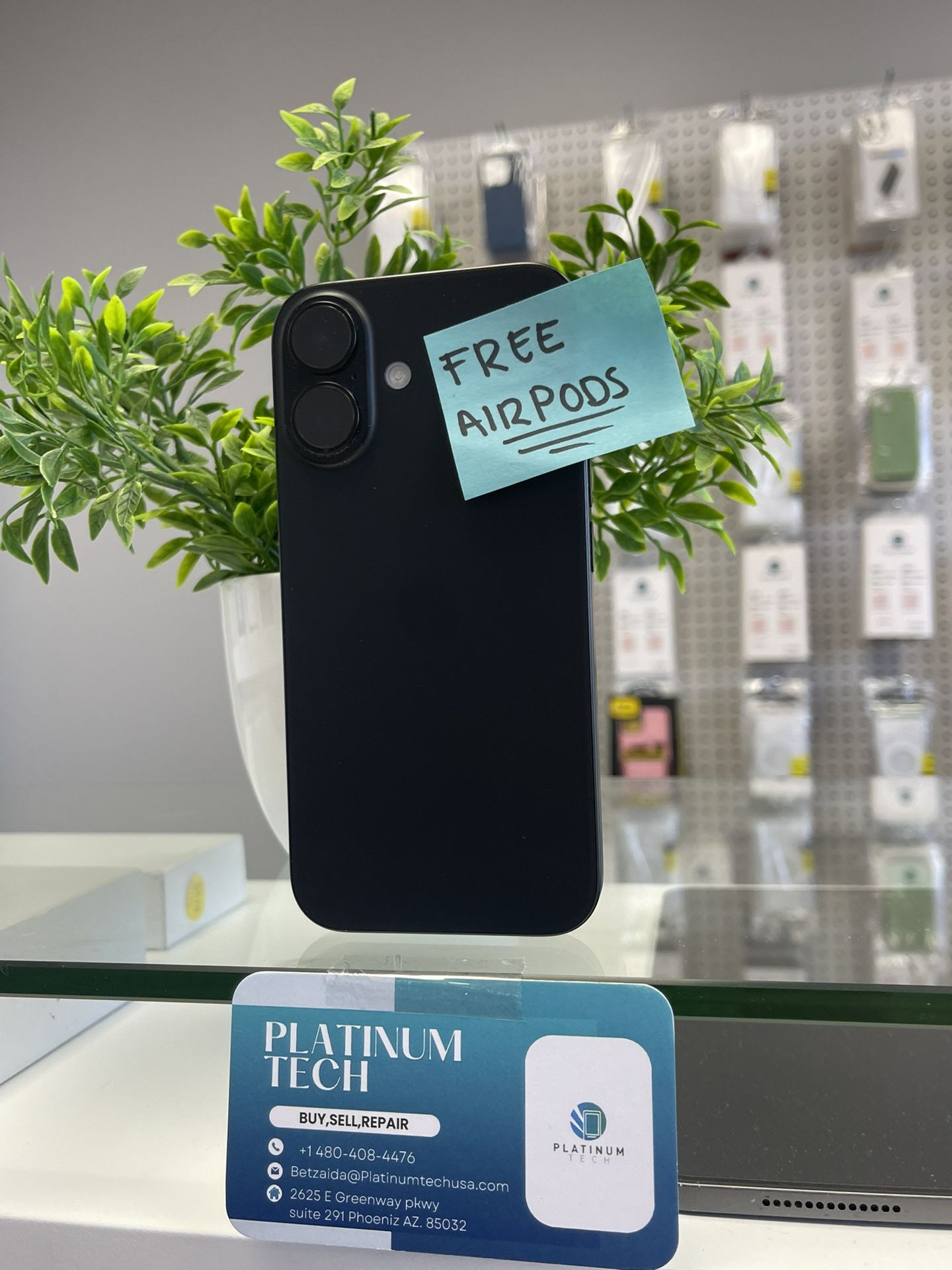 iPhone 16 T-Mobile / Metro Pcs 128gb Black Like New